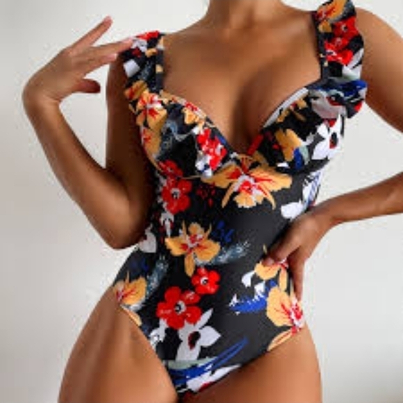 2/$20 NEW SHEIN Floral One Piece Swim Suit XL - Picture 1 of 8